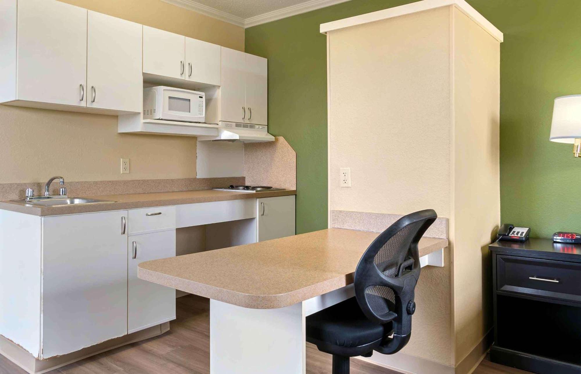 Extended Stay America Suites - Detroit - Madison Heights Buitenkant foto
