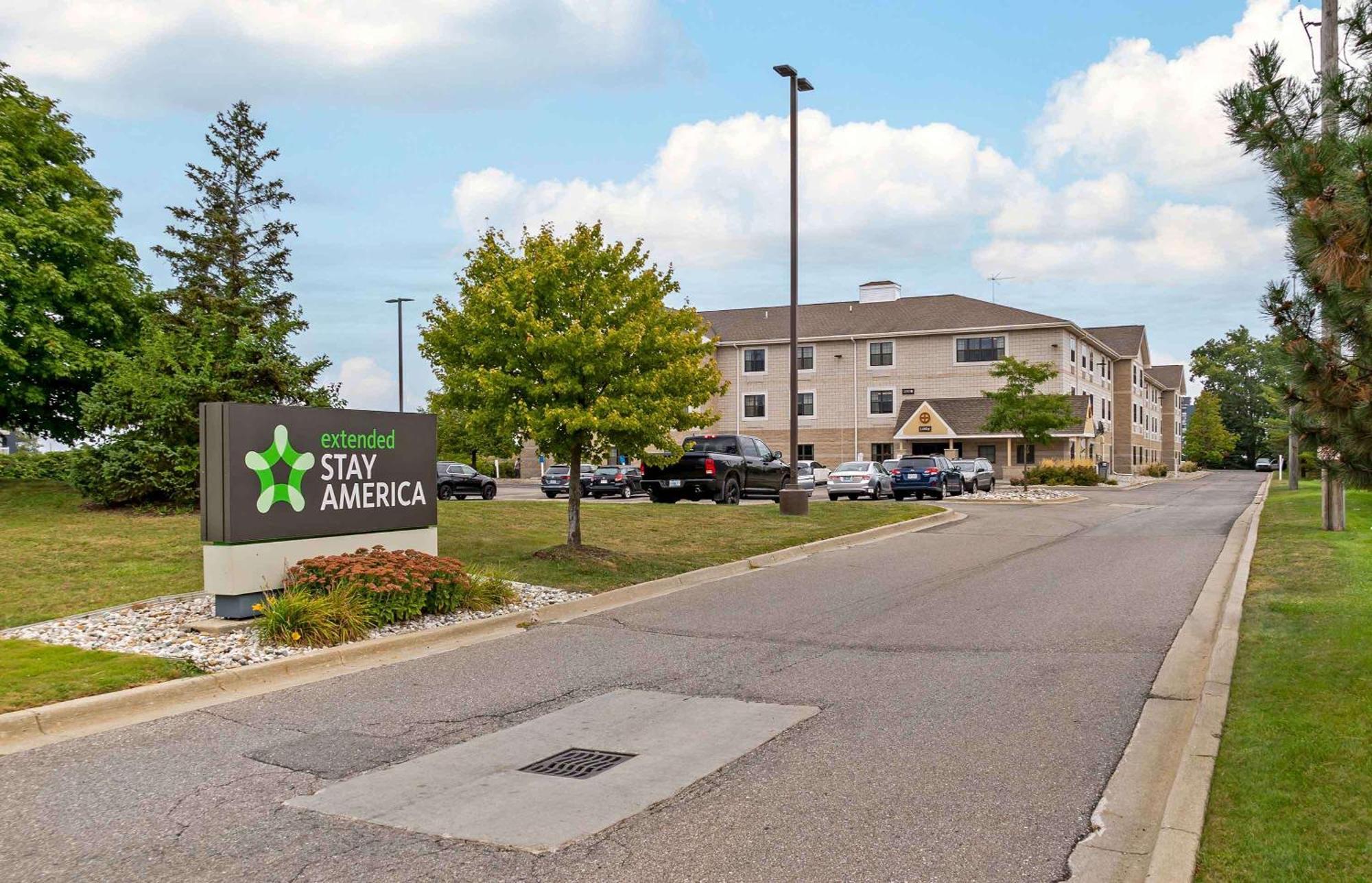 Extended Stay America Suites - Detroit - Madison Heights Buitenkant foto