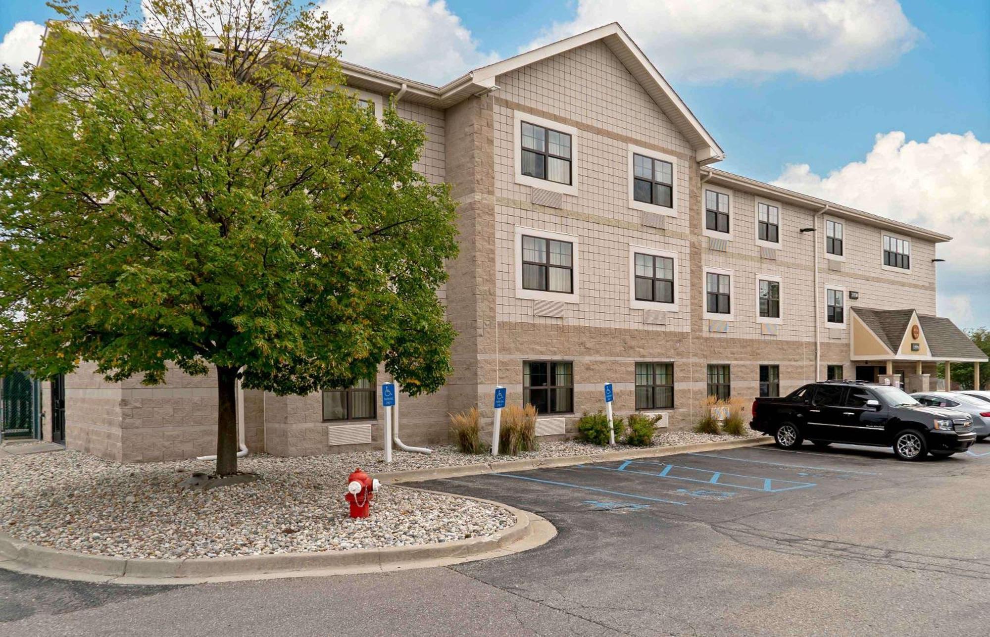 Extended Stay America Suites - Detroit - Madison Heights Buitenkant foto