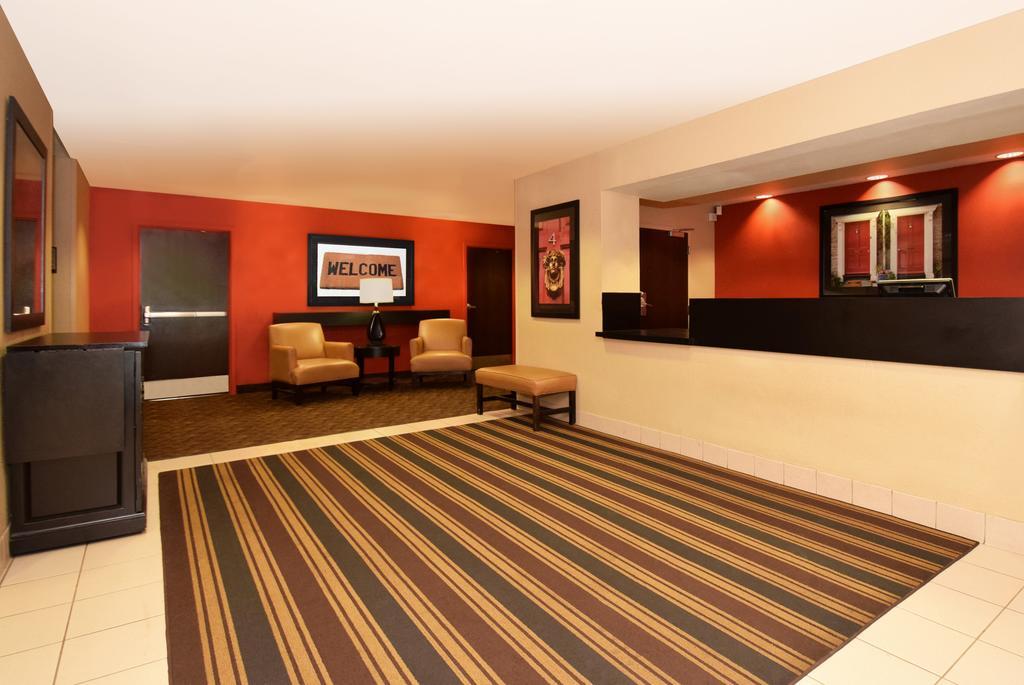 Extended Stay America Suites - Detroit - Madison Heights Buitenkant foto